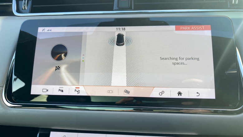 Land Rover Range Rover Evoque 2.0 D180 R-Dynamic HSE 5dr Auto Diesel Hatchback